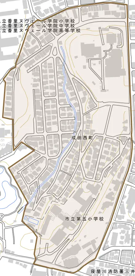 成田西町とその周辺の地図。町の範囲を重ねている