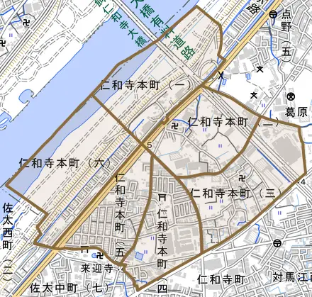 仁和寺本町とその周辺の地図。町の範囲を重ねている