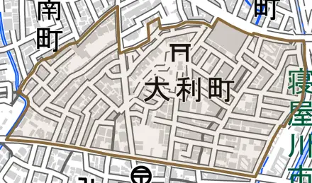 大利町とその周辺の地図。町の範囲を重ねている