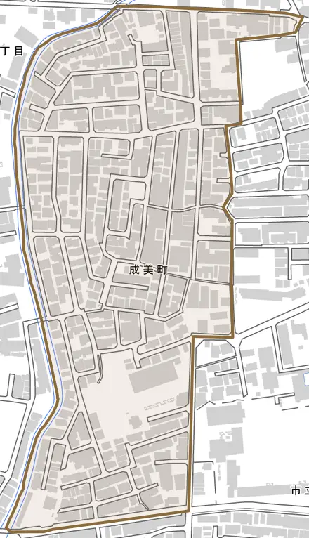成美町とその周辺の地図。町の範囲を重ねている