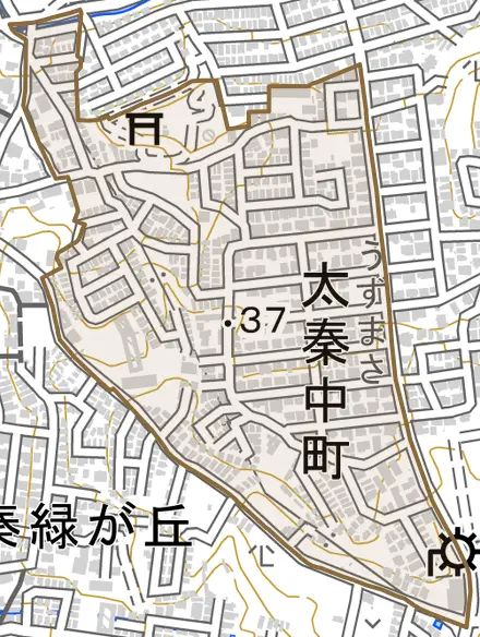 太秦中町とその周辺の地図。町の範囲を重ねている