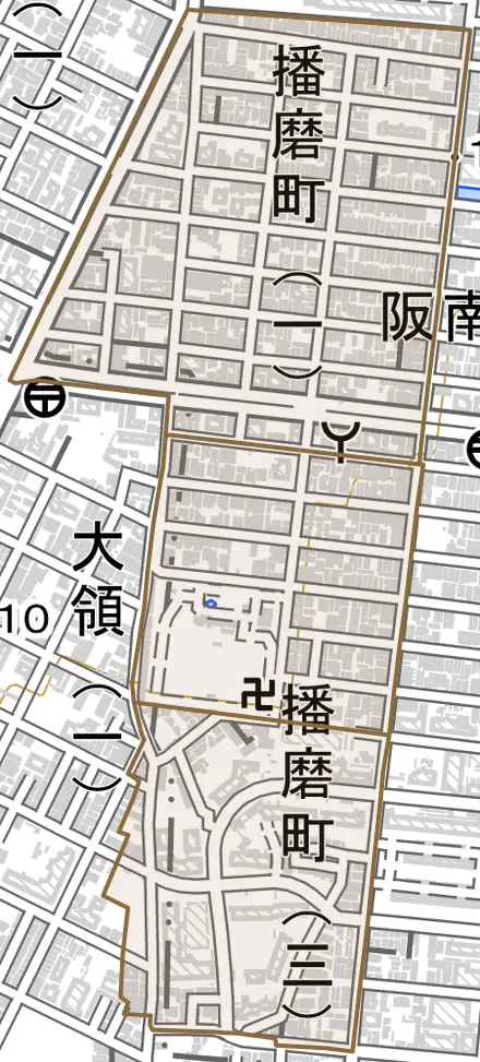 播磨町とその周辺の地図。町の範囲を重ねている