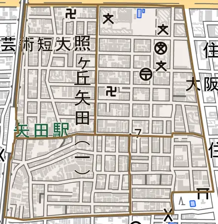 照ケ丘矢田とその周辺の地図。町の範囲を重ねている