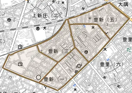 豊新とその周辺の地図。町の範囲を重ねている