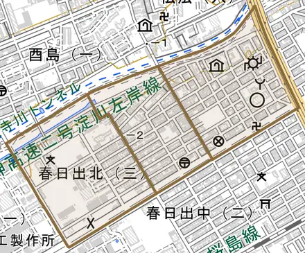 春日出北とその周辺の地図。町の範囲を重ねている