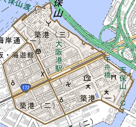 築港とその周辺の地図。町の範囲を重ねている