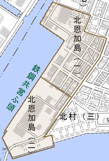 北恩加島とその周辺の地図。町の範囲を重ねている