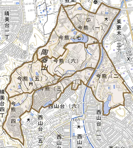 今熊とその周辺の地図。町の範囲を重ねている
