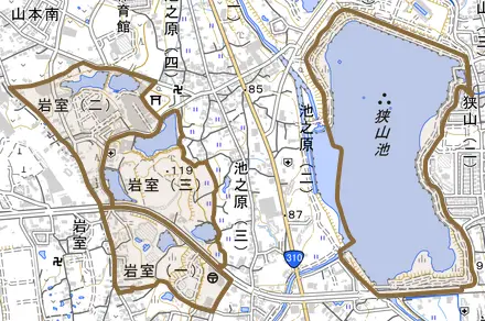 岩室とその周辺の地図。町の範囲を重ねている
