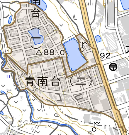 青南台とその周辺の地図。町の範囲を重ねている