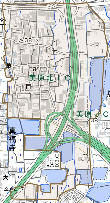 丹上とその周辺の地図。町の範囲を重ねている