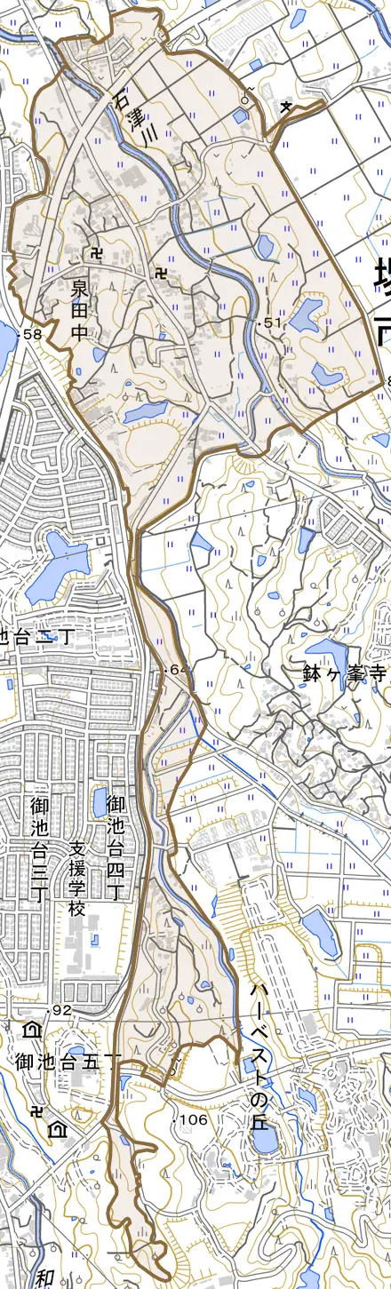 泉田中とその周辺の地図。町の範囲を重ねている