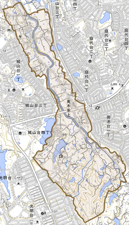 美木多上とその周辺の地図。町の範囲を重ねている