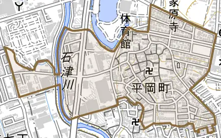 平岡町とその周辺の地図。町の範囲を重ねている