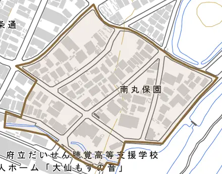 南丸保園とその周辺の地図。町の範囲を重ねている