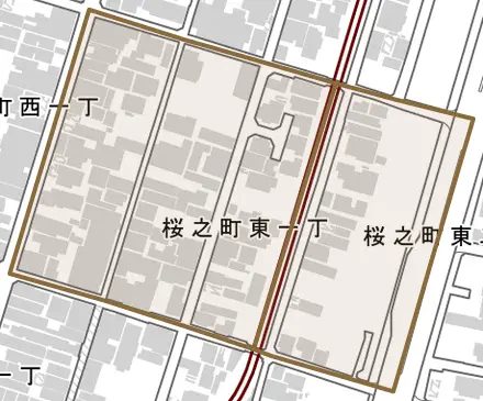 桜之町東とその周辺の地図。町の範囲を重ねている
