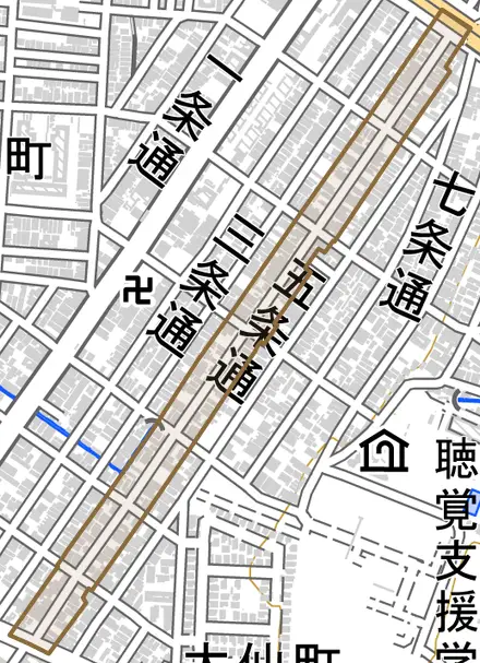 四条通とその周辺の地図。町の範囲を重ねている