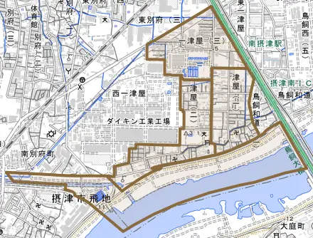 一津屋とその周辺の地図。町の範囲を重ねている
