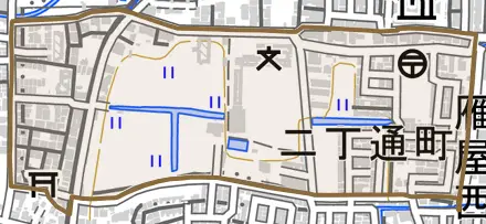 二丁通町とその周辺の地図。町の範囲を重ねている