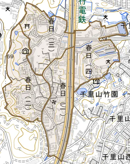 春日とその周辺の地図。町の範囲を重ねている