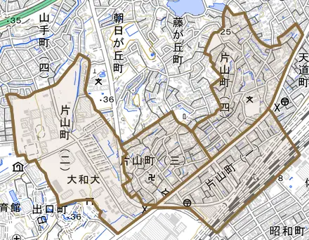 片山町とその周辺の地図。町の範囲を重ねている