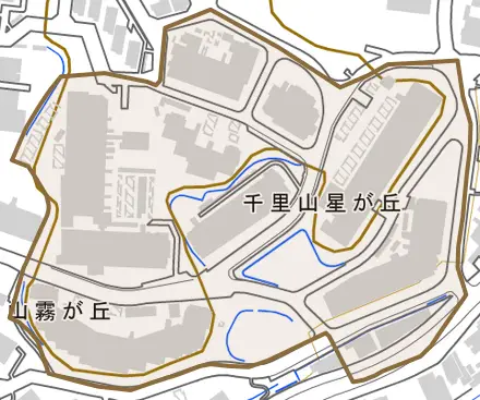 千里山星が丘とその周辺の地図。町の範囲を重ねている