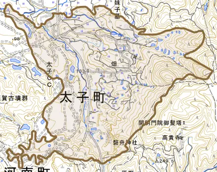 大字畑とその周辺の地図。町の範囲を重ねている