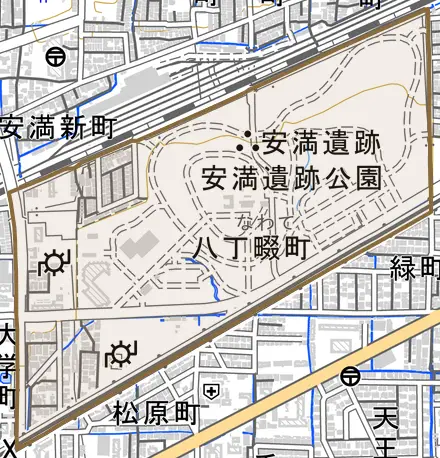 八丁畷町とその周辺の地図。町の範囲を重ねている