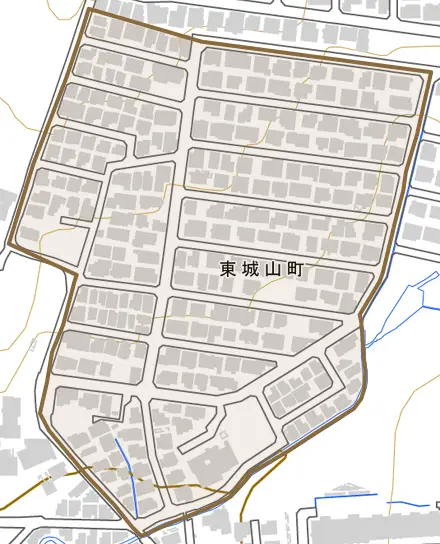 東城山町とその周辺の地図。町の範囲を重ねている