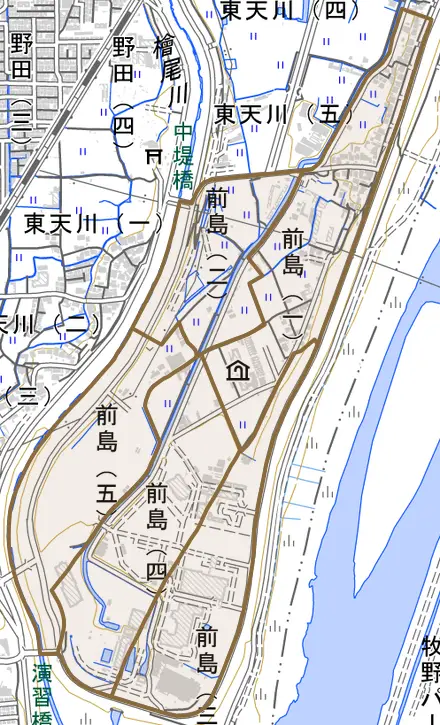 前島とその周辺の地図。町の範囲を重ねている