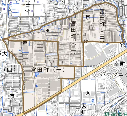 宮田町とその周辺の地図。町の範囲を重ねている
