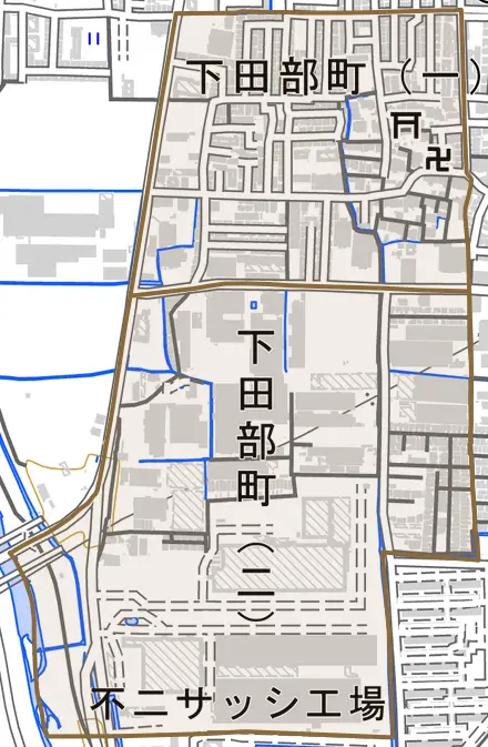 下田部町とその周辺の地図。町の範囲を重ねている