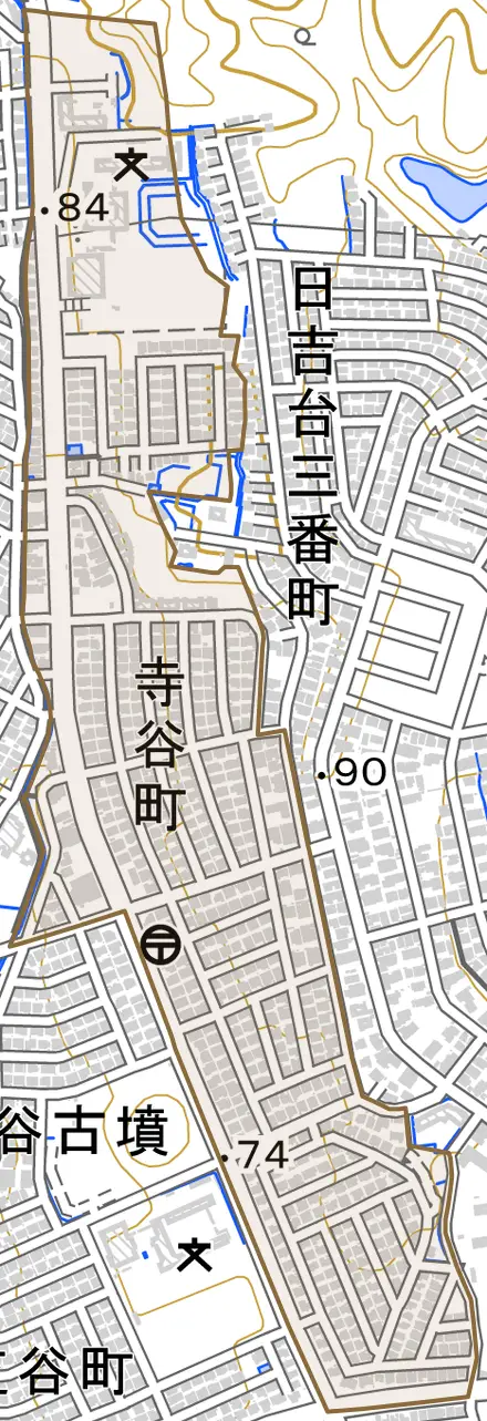 寺谷町とその周辺の地図。町の範囲を重ねている