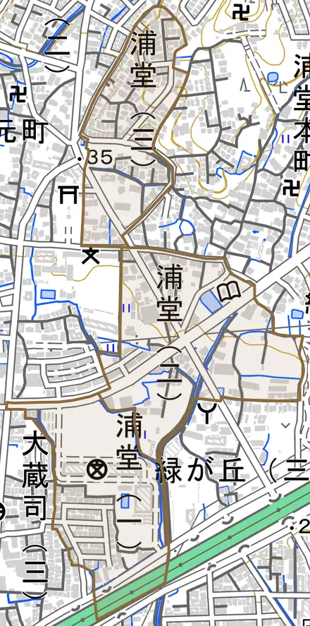 浦堂とその周辺の地図。町の範囲を重ねている