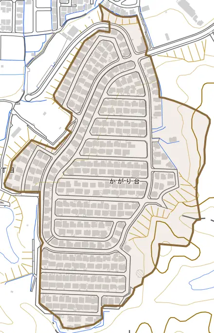 かがり台とその周辺の地図。町の範囲を重ねている