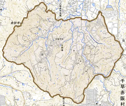 大字甘南備とその周辺の地図。町の範囲を重ねている
