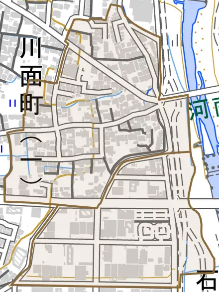 川面町とその周辺の地図。町の範囲を重ねている