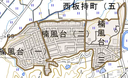 楠風台とその周辺の地図。町の範囲を重ねている