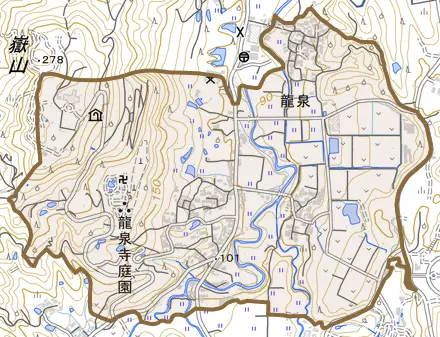 大字龍泉とその周辺の地図。町の範囲を重ねている