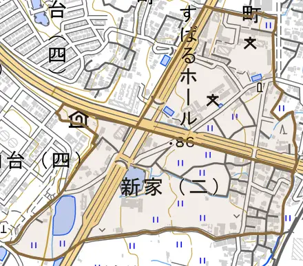 新家とその周辺の地図。町の範囲を重ねている