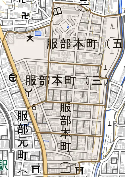 服部本町とその周辺の地図。町の範囲を重ねている