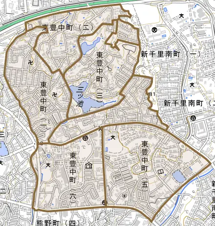 東豊中町とその周辺の地図。町の範囲を重ねている