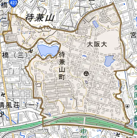 待兼山町とその周辺の地図。町の範囲を重ねている