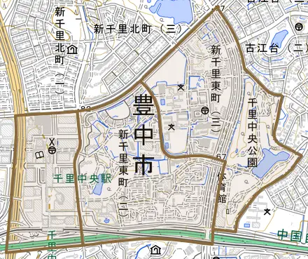 新千里東町とその周辺の地図。町の範囲を重ねている