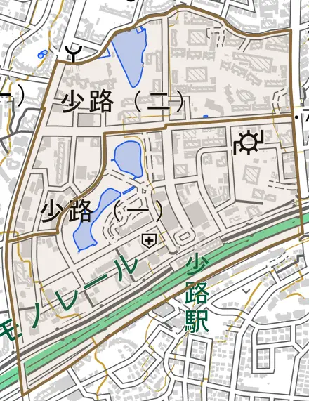 少路とその周辺の地図。町の範囲を重ねている