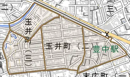 玉井町とその周辺の地図。町の範囲を重ねている