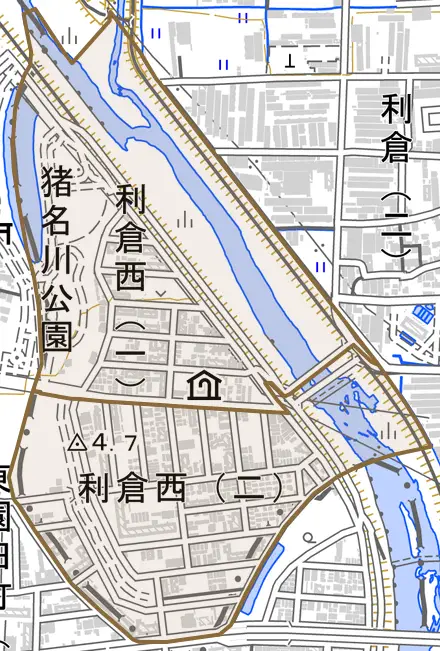 利倉西とその周辺の地図。町の範囲を重ねている