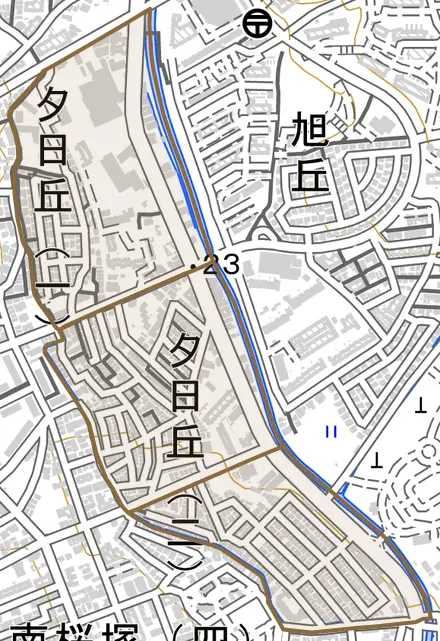 夕日丘とその周辺の地図。町の範囲を重ねている