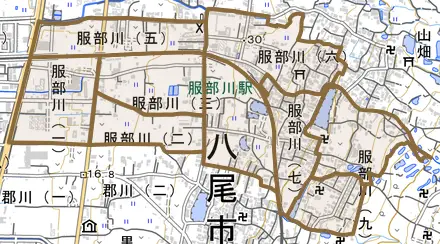 服部川とその周辺の地図。町の範囲を重ねている
