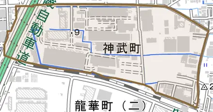 神武町とその周辺の地図。町の範囲を重ねている